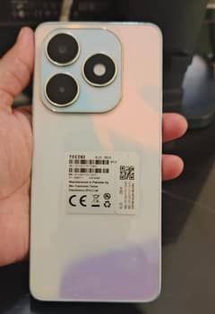Used in one hand