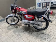 Honda 125 2023 total genuine beautiful condition 03069420483