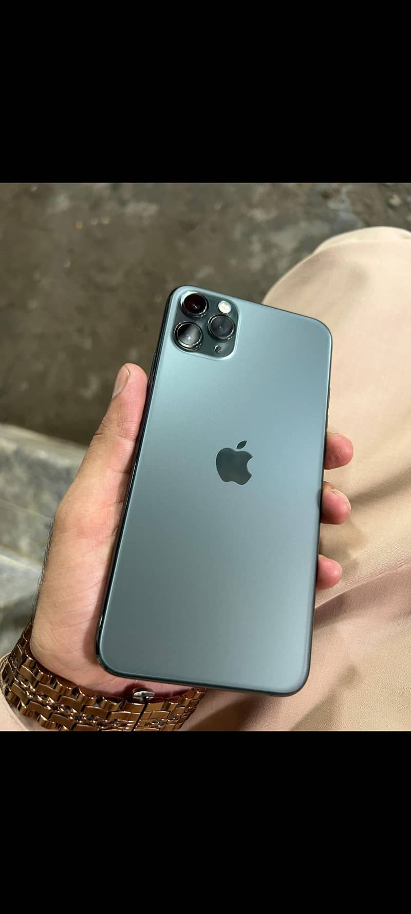 11 Pro Max 10/10 Condition No Scratch Clean And Clear 2