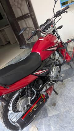 Yamaha YB125z