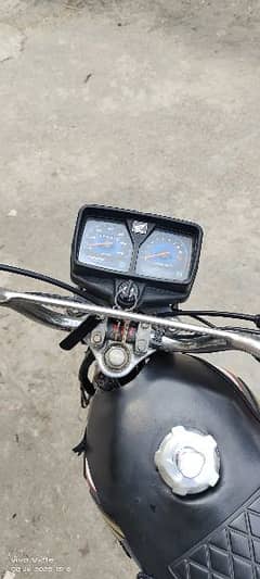 Honda 125 Black Edition Genuine