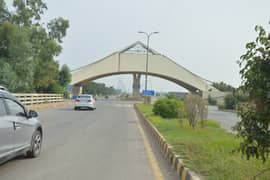 5 Marla Most Beautiful Prime Location Plot With Possession For Sale In Block Q