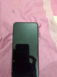 Mobile box hi ha charge bi ha achi condition ma ha koi problem Nui h