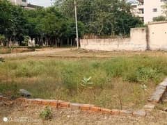 12 Marla Plot in Muslim Town no 1 ,Dr Street Sargodha Road Faisalabad