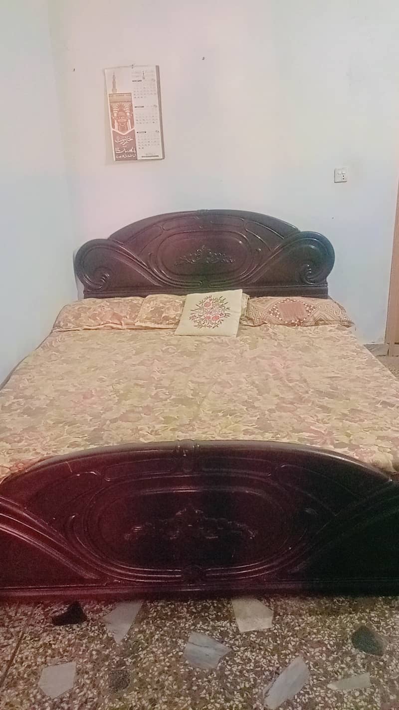 New condition double bed with two side tables 2