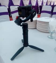 Zhiyun Crane M2