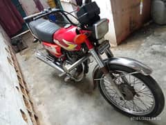 Honda 125 2006 model hy bilkul OK hy or pepar bhi complet hy or