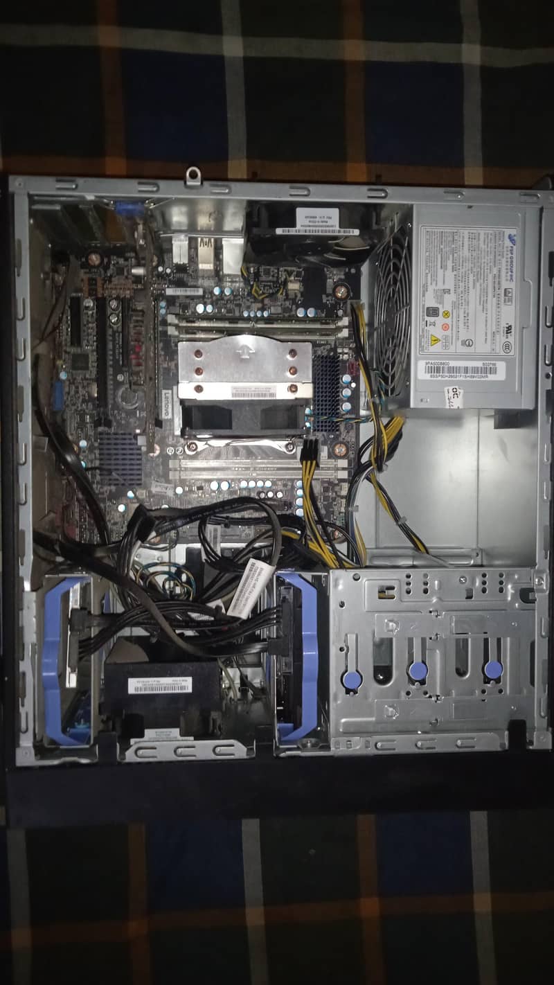 Xeon 10 gen system with processor w21o2 and 8gb ram 1