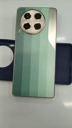 Tecno Camon 30 12-256gb