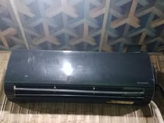 SPLIT AC/DC INVERTOR FOR SALE (GOOD CONDITION)