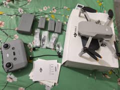 selling dji mini 2 fly more combo  like new