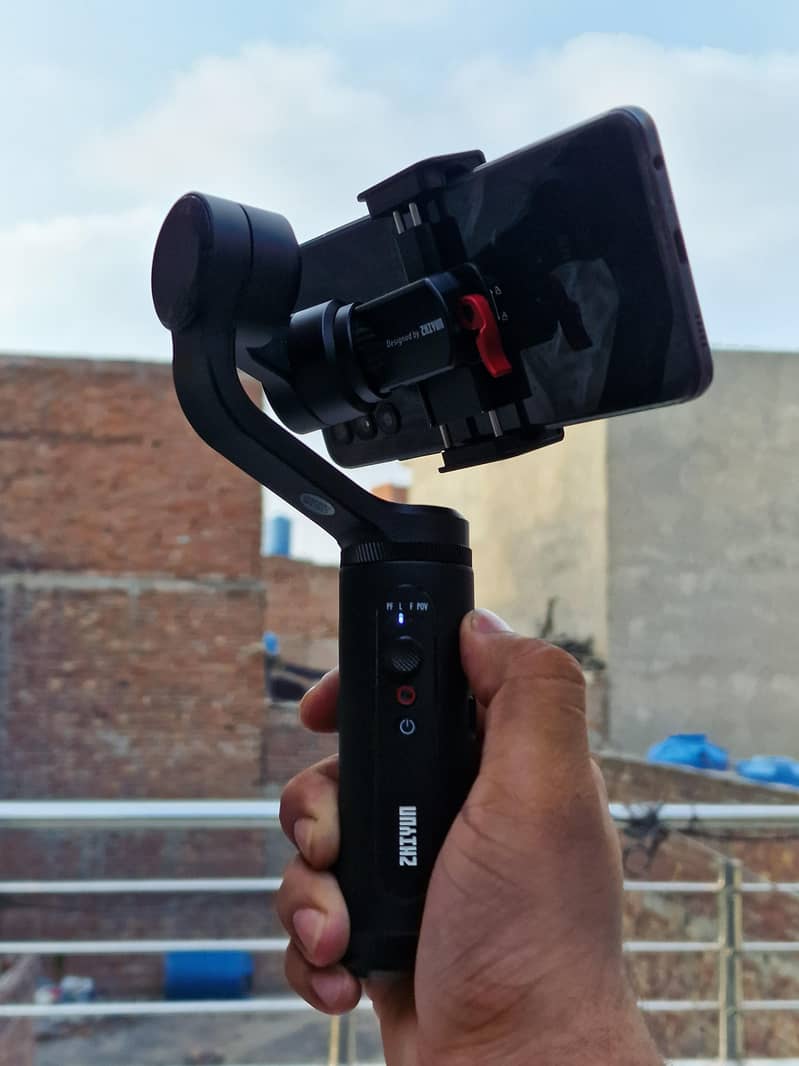 zhiyun smooth q2 axis gimbal 4