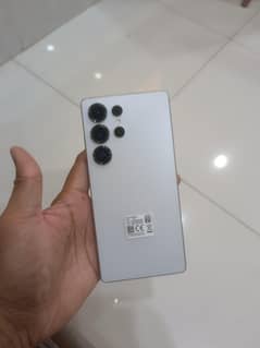 S25