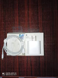iPhone Charger 20 watt