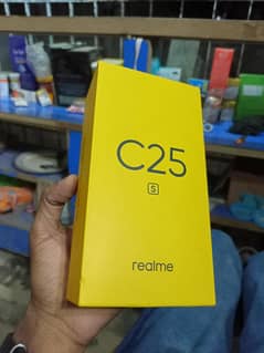 realme