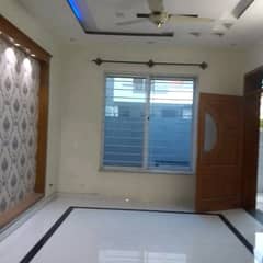 Brand New 1st Floor Available For Rent Location I 11 2 Family Bachelors Everyone Available Beautiful Location Corner House Available For Rent