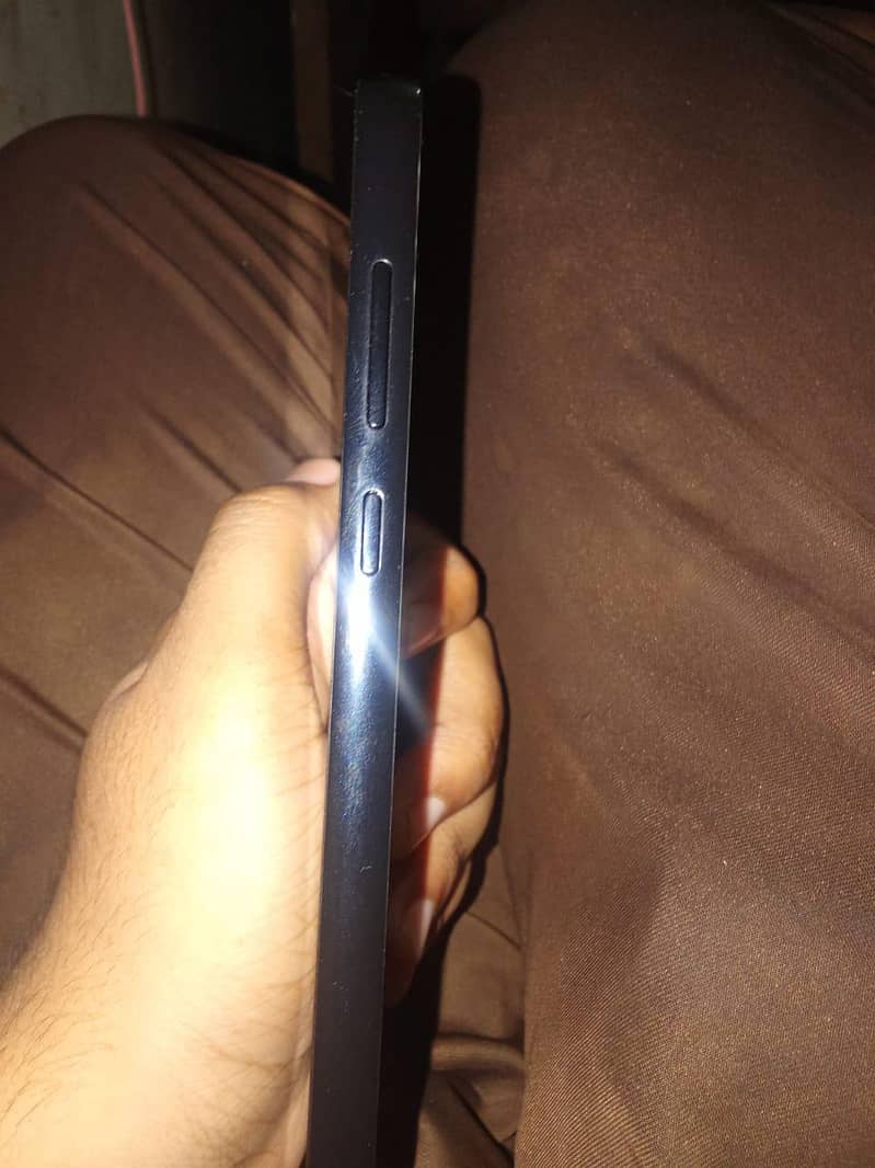 A05, 6/128, 3 time charge, 1 weak use, 10/10 3