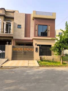 Affordable Price 5 Marla Beautifull House For Sale In Lake City Raiwind Road Lahore