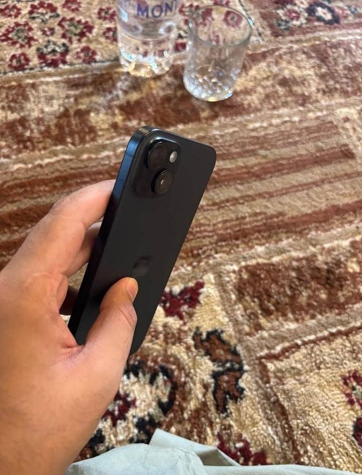 15 plus available with box - factory unlock 1