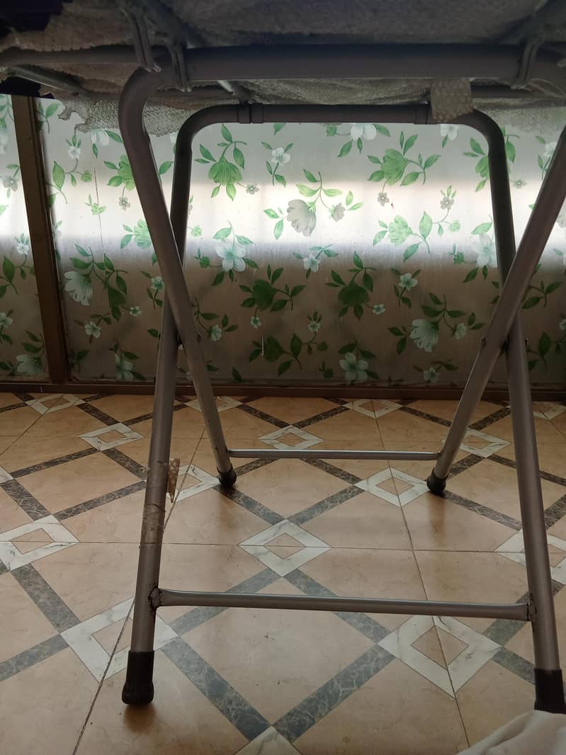 Good Condition Console Table. 1