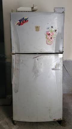 Dawlance Signature Refrigerator