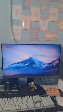 24 inch moniter boderlesss 1k
