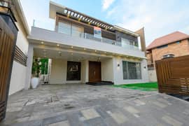 D H A Lahore 1 Kanal Brand New Mazher Munir Design House Fully Furnished With 100% Original Pics Available For Rent