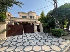 DHA Lahore 1 Kanal Owner Build Design House Fully Furnished With 100% Original Pics Available For Rent