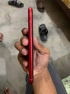 Iphone XR 10/10 non factory unlock water pack