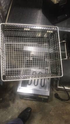 Electric fryer