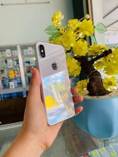 iphone X pta approved 256gb My Whatsapp number 03251567306