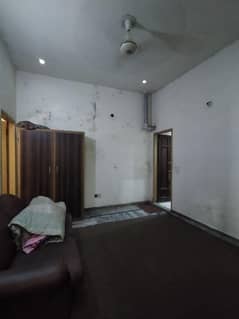 2nd floor flat for rent in gulberg canal park