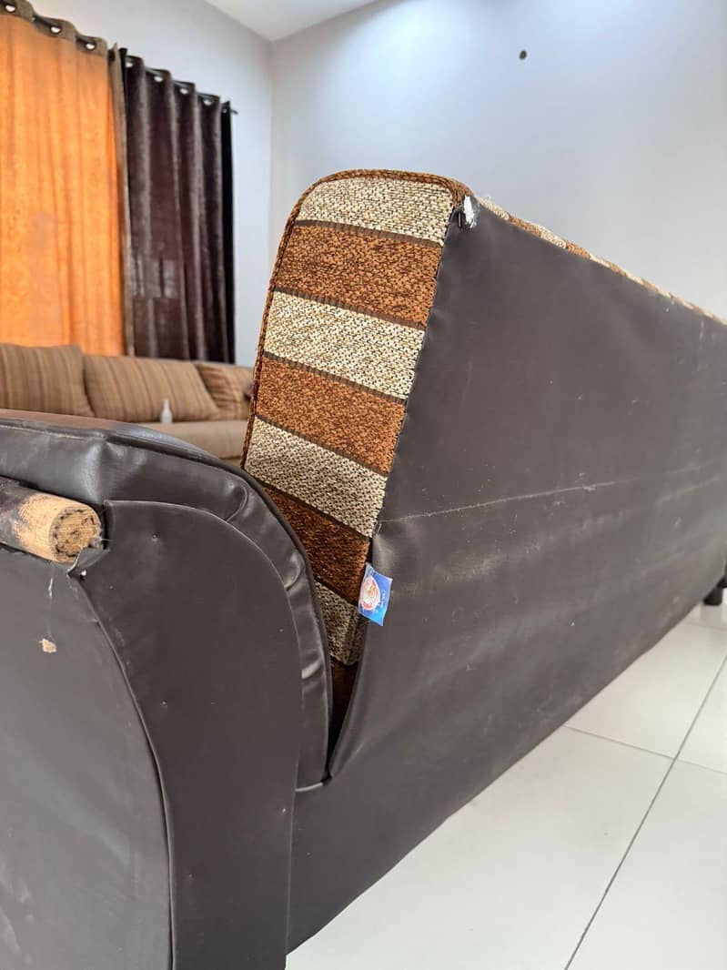 Sofa com bed Good condition 6