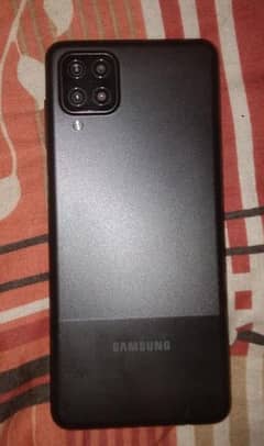 Samsung A12