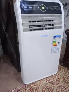 sky wood portable inverter ac new condition