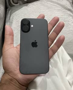 Apple iPhone 16