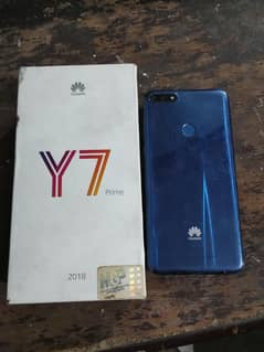 Huawei y7 prime with box