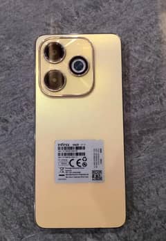 Good condition.  16gb Ram 128gb storage. box charger