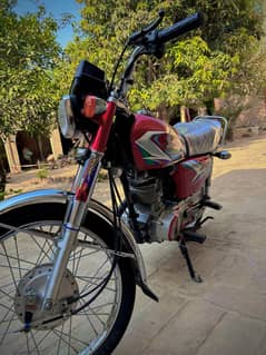 honda 125 : 2023 model