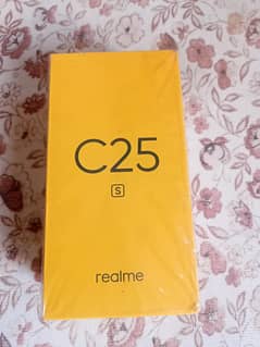realme