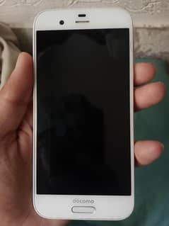 Sharp AQUOS R 4/64 GB Snapdragon 835 best for PUBG HDR Extreme 60fps