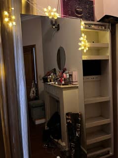 Multi-Purpose Vanity Table with Mirror & Storage Shelves