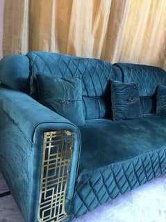 luxurious emerald green 5 seater sofa set