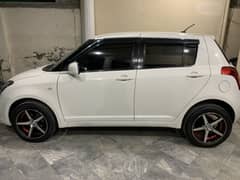 Suzuki swift dlx 1.3 automatic