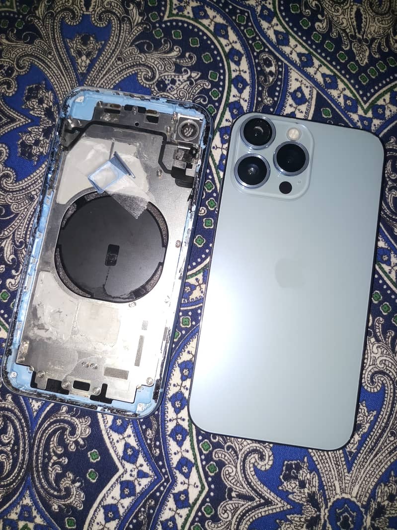iPhone 13 pro max ""Converted " Condition 10/10 9