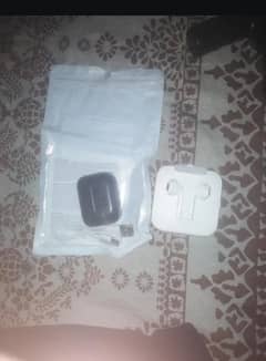 Bluetooth and free and one wire hand free