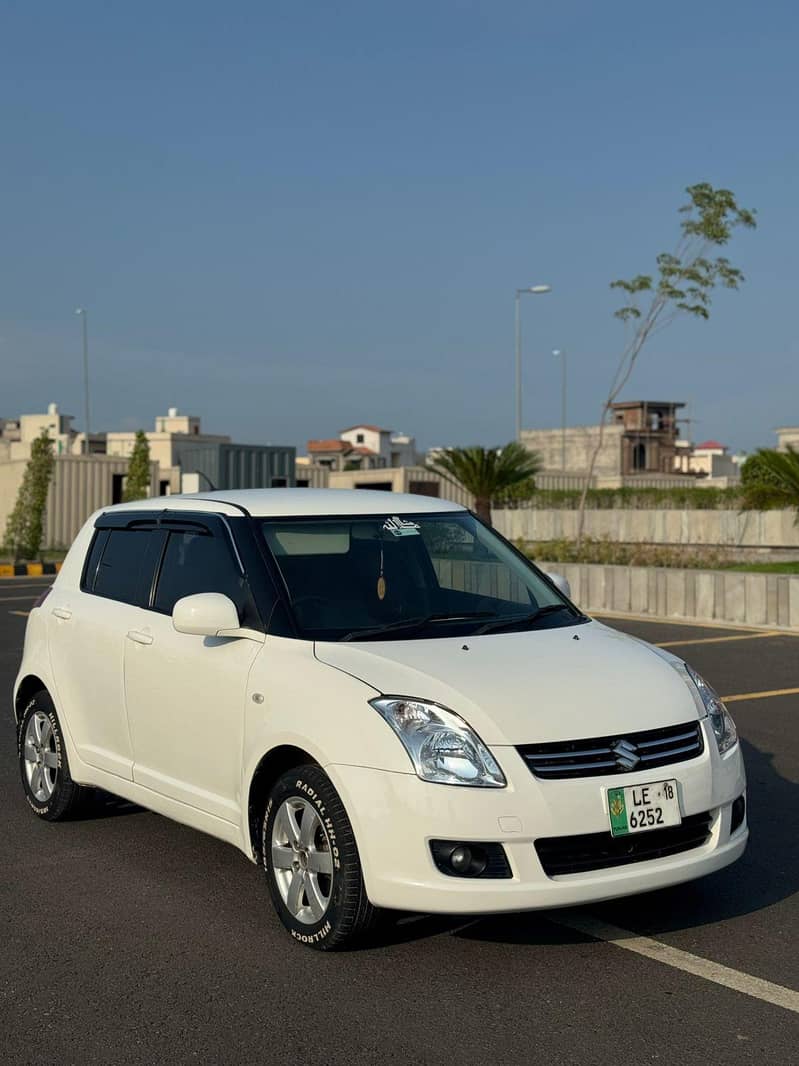 swift dlx navigation top of line 2017 model 2018 regstrd 1
