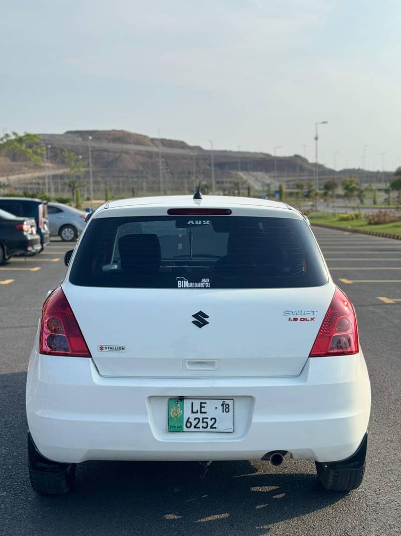swift dlx navigation top of line 2017 model 2018 regstrd 3