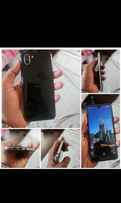 AQUOS R2 NEW CONDITION