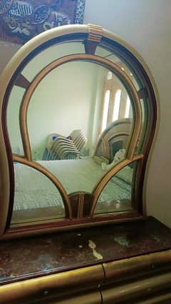 dressing table